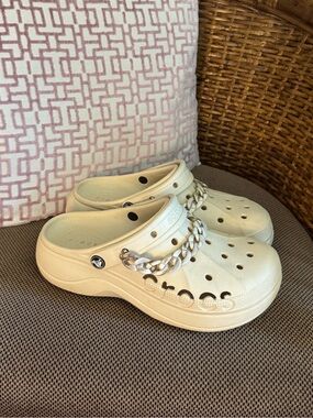 Women's Crocs beige Platform Clogs Size 9